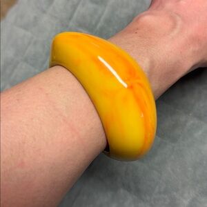 Vintage Plastic Bangle Bracelet, Yellow, Orange, Marble, Asymmetrical, Retro